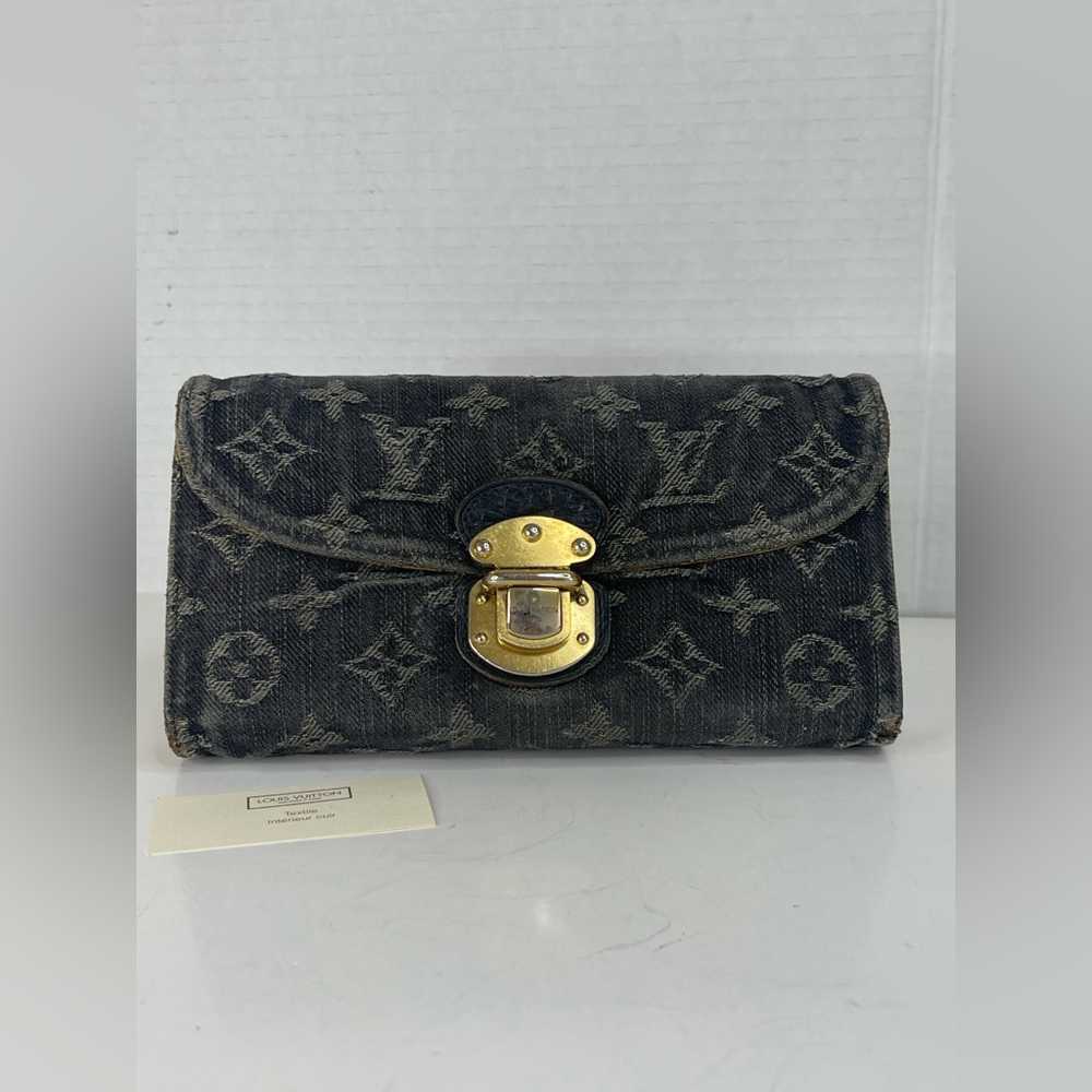 Louis Vuitton Monogram Denim Amelia Long Wallet